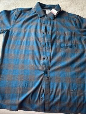 Hurley Blue and Gray Plaid Button-Up Shirt